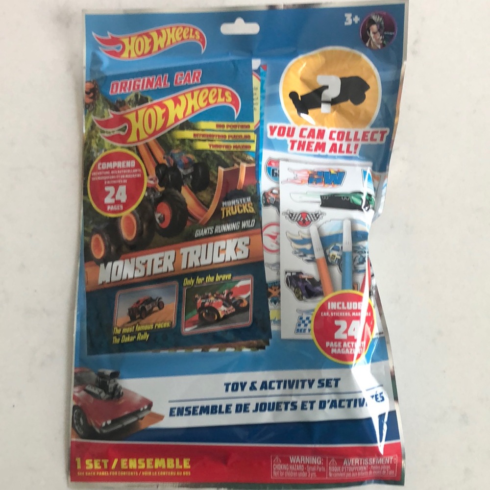 Mattel Hot Wheels Monster Trucks Toy Set - Blue and Red
